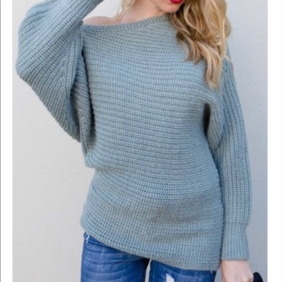Off shoulder knit sweater - Picture 10 of 11